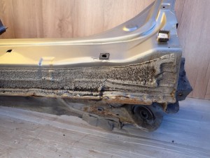 HONDA CIVIC UFO VIII 06- PRÓG LEWY NH701M 5/10 MINIATURA