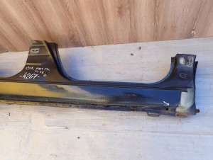 SUZUKI SWIFT III MK6 5d 05-09 PRÓG PRAWY ZCE 3/10 MINIATURA