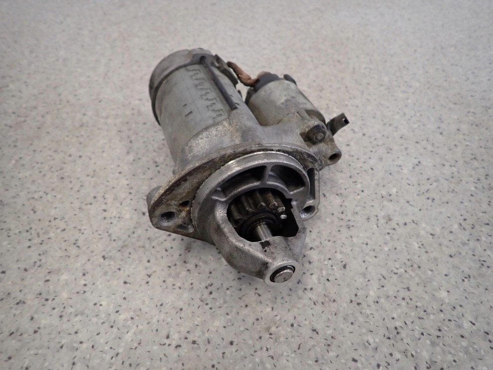 KIA VENGA 09- 1.4 CRDI ROZRUSZNIK 4/5