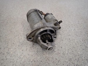 KIA VENGA 09- 1.4 CRDI ROZRUSZNIK 4/5 MINIATURA