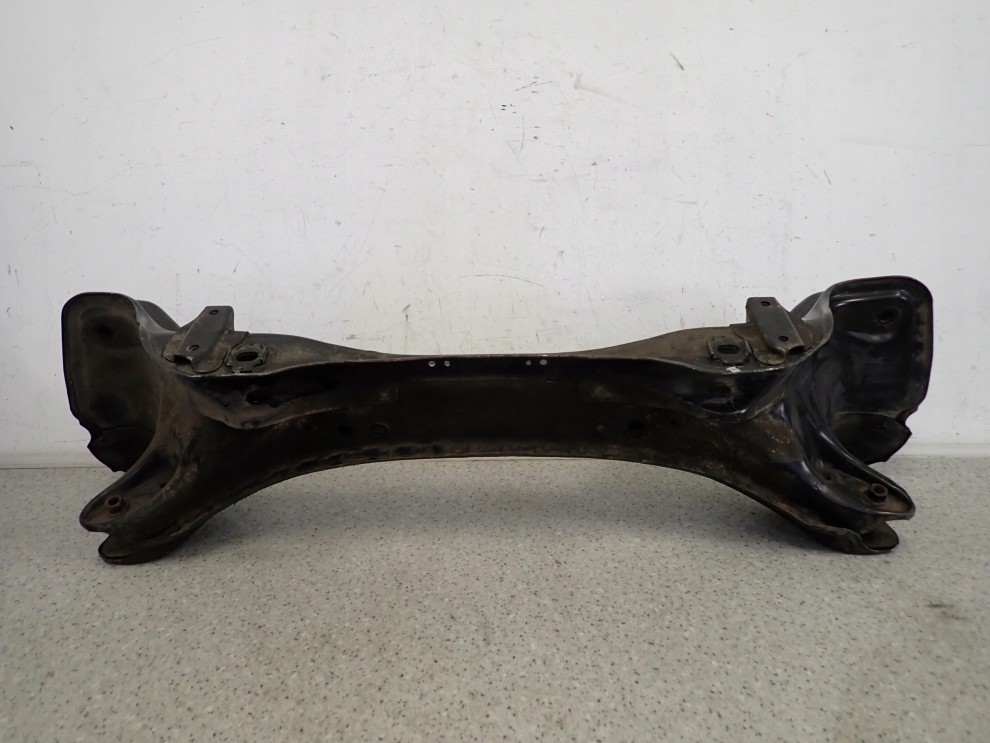 HONDA LEGEND 92-96 BELKA ZAWIESZENIA TYLNEGO 7/10