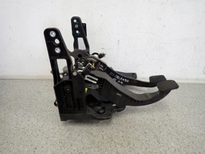 CHEVROLET ORLANDO 1.4T 10- PEDAŁ SPRZĘGŁA HAMULCA KOMPLET 4/8 MINIATURA