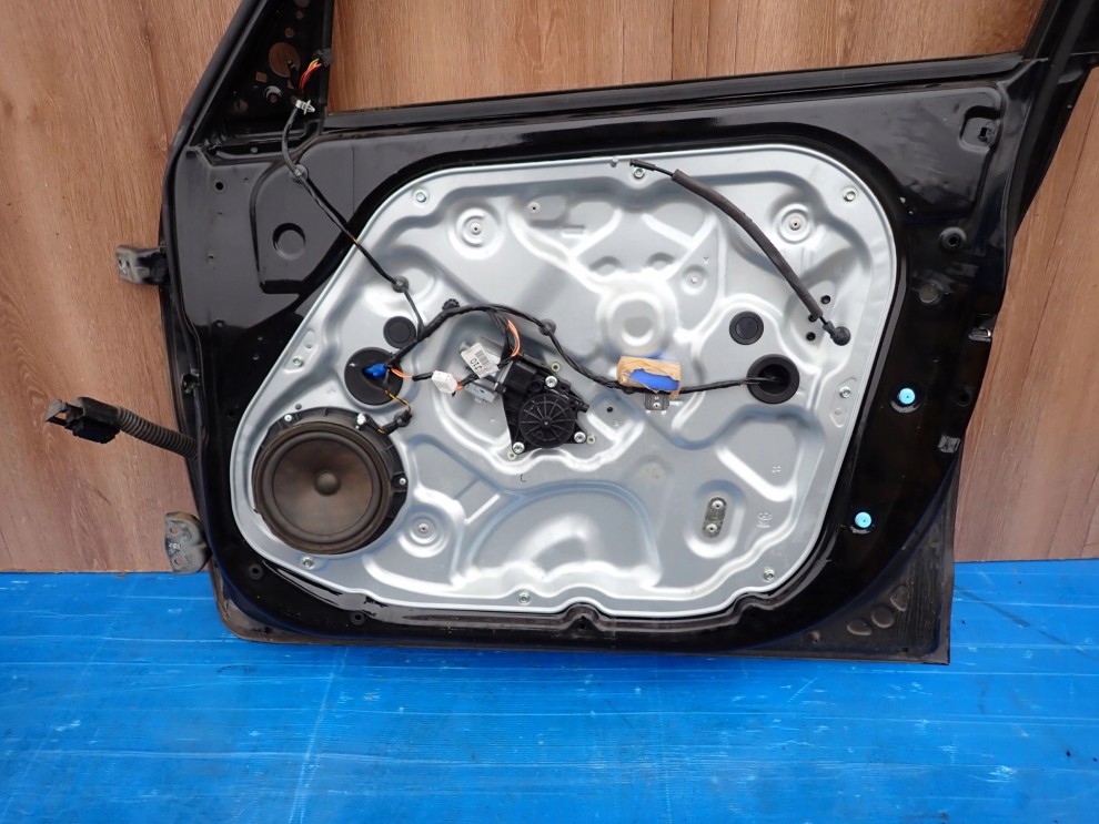 HYUNDAI IX20 HB 09- DRZWI PRZEDNIE PRAWE PAE 11/11