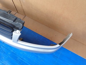 SUZUKI IGNIS 00-03 ZDERZAK PRZEDNI PRZÓD Z2S 13/15 MINIATURA