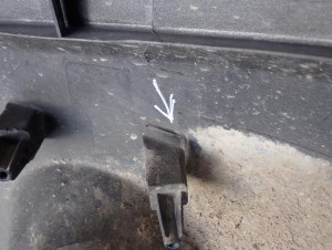 SUZUKI IGNIS 00-03 ZDERZAK PRZEDNI PRZÓD Z2S 15/15 MINIATURA