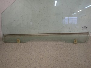 HYUNDAI SANTA FE I 01- SZYBA PRZEDNIA LEWA 2/3 MINIATURA