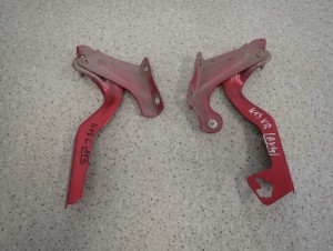 NISSAN MICRA K13 10- ZAWIAS MASKI LEWY LUB PRAWY