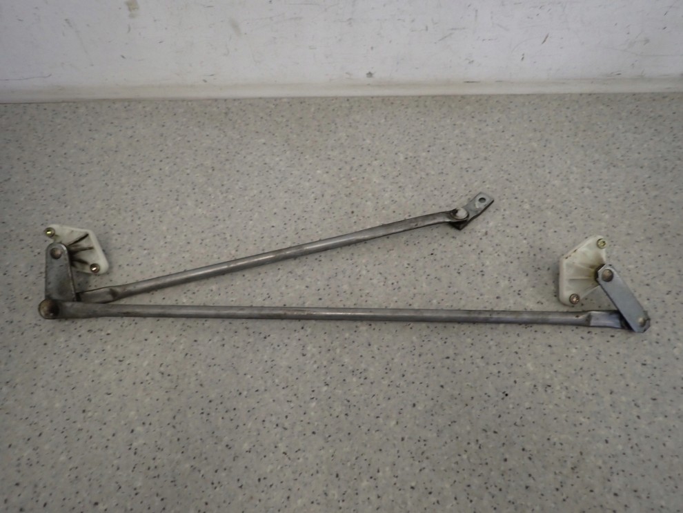 SUZUKI IGNIS 00-03 MECHANIZM WYCIERACZEK 4/4