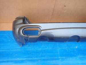 HYUNDAI SANTA FE 01-03 ZDERZAK TYLNY 2/10 MINIATURA