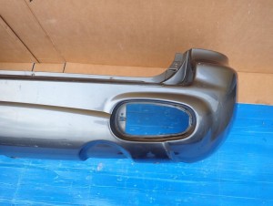 HYUNDAI SANTA FE 01-03 ZDERZAK TYLNY 7/10 MINIATURA