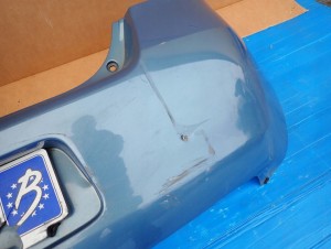 TOYOTA YARIS II 06-09 ZDERZAK TYLNY 8T1 3/13 MINIATURA