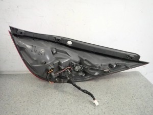 HYUNDAI i30 07-11 HB LAMPA TYLNA LEWA 8/8 MINIATURA