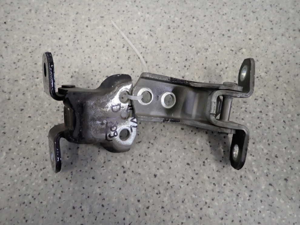 TOYOTA YARIS II 5D 06-12 ZAWIASY DRZWI PRZEDNICH LEWYCH KOMPLET 2/2