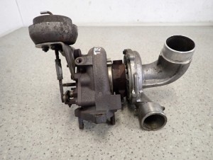 TOYOTA AVENSIS T25 2.0 D4D 06- TURBINA SPRĘŻARKA 3/5 MINIATURA