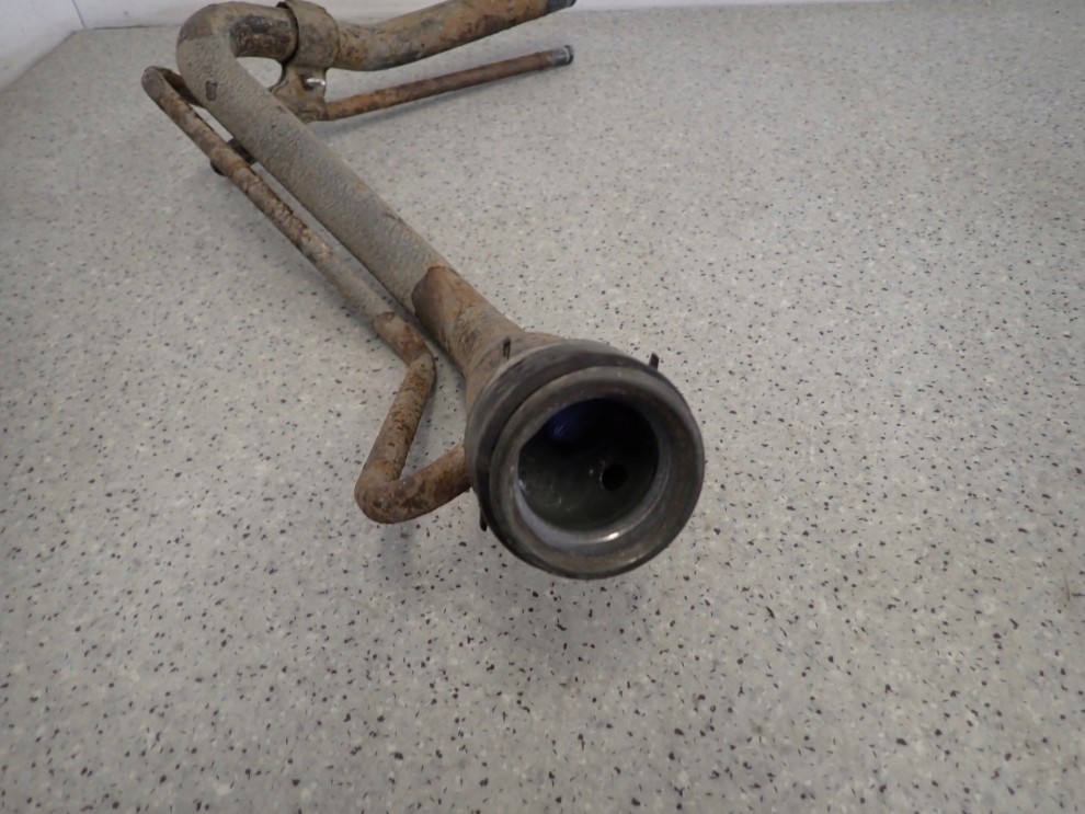 TOYOTA YARIS I 99-05 RURA WLEWU PALIWA METALOWA 8/8