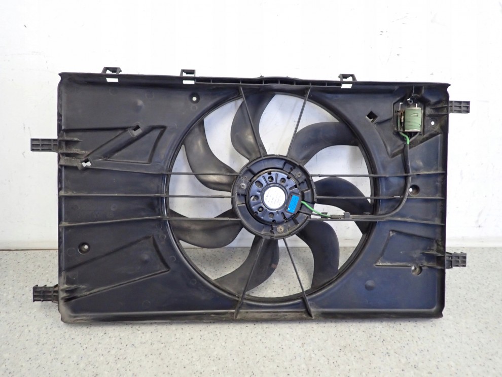 CHEVROLET ORLANDO 1.4i 10- WENTYLATOR CHŁODNICY 2/8