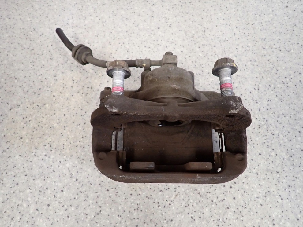 CHEVROLET ORLANDO 1.4i 10- ZACISK HAMULCOWY PRZEDNI LEWY 3/4