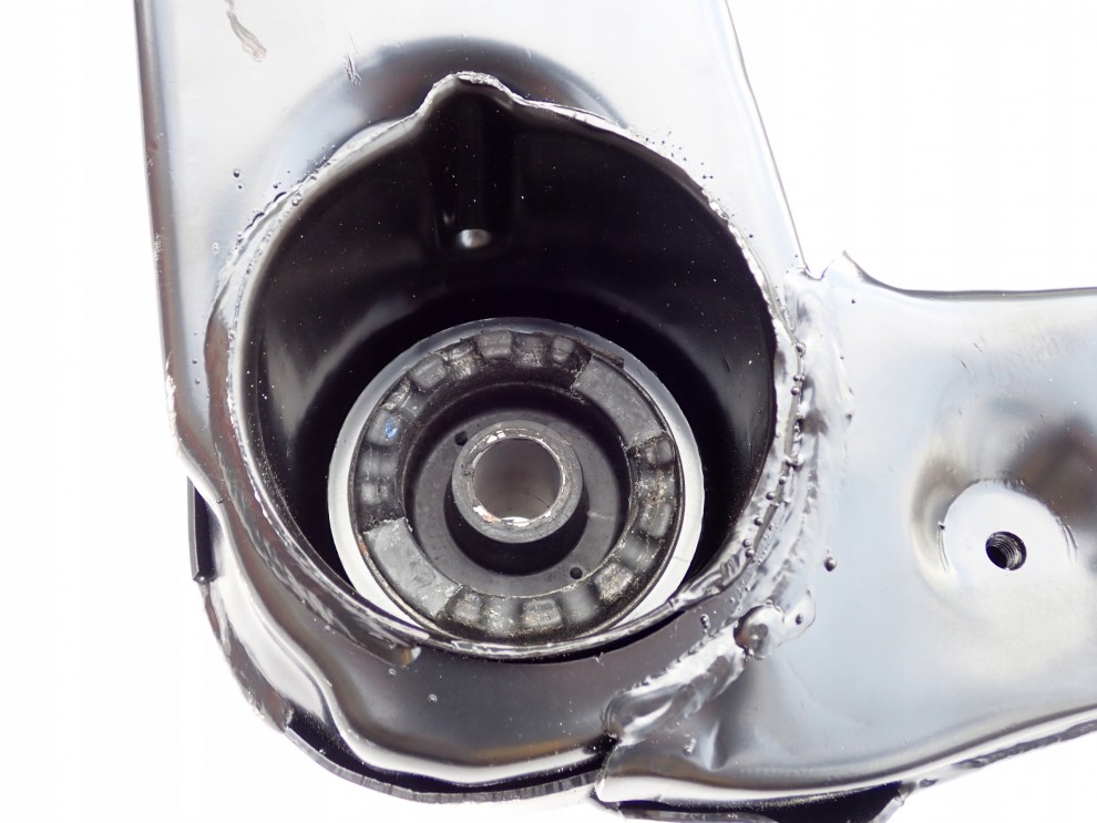 HYUNDAI SONATA V NF 05-10 KIA OPTIMA BELKA POD SILNIK SANKI 7/9