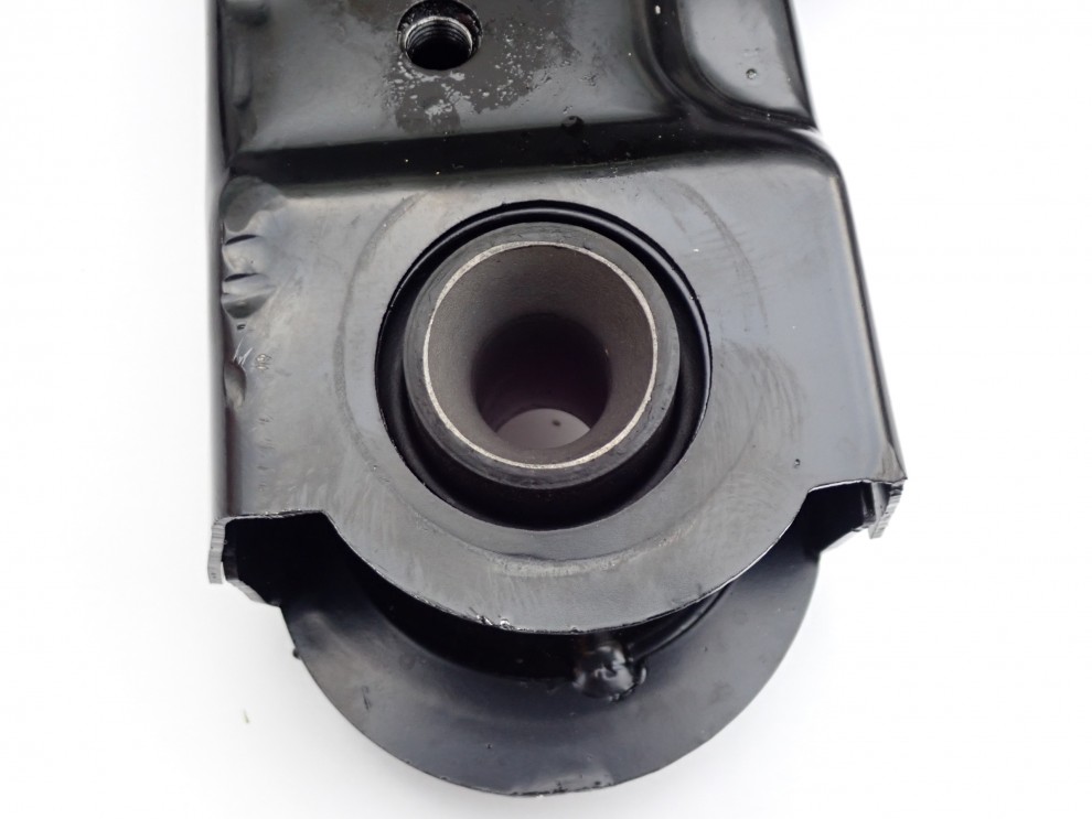 HYUNDAI SONATA V NF 05-10 KIA OPTIMA BELKA POD SILNIK SANKI 8/9