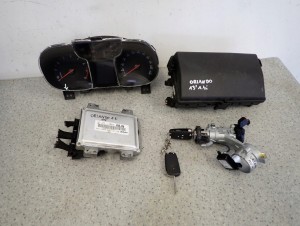CHEVROLET ORLANDO 1.4I TURBO 10- ZESTAW STARTOWY KOMPUTER STACYJKA ZEGARY 3/14 MINIATURA