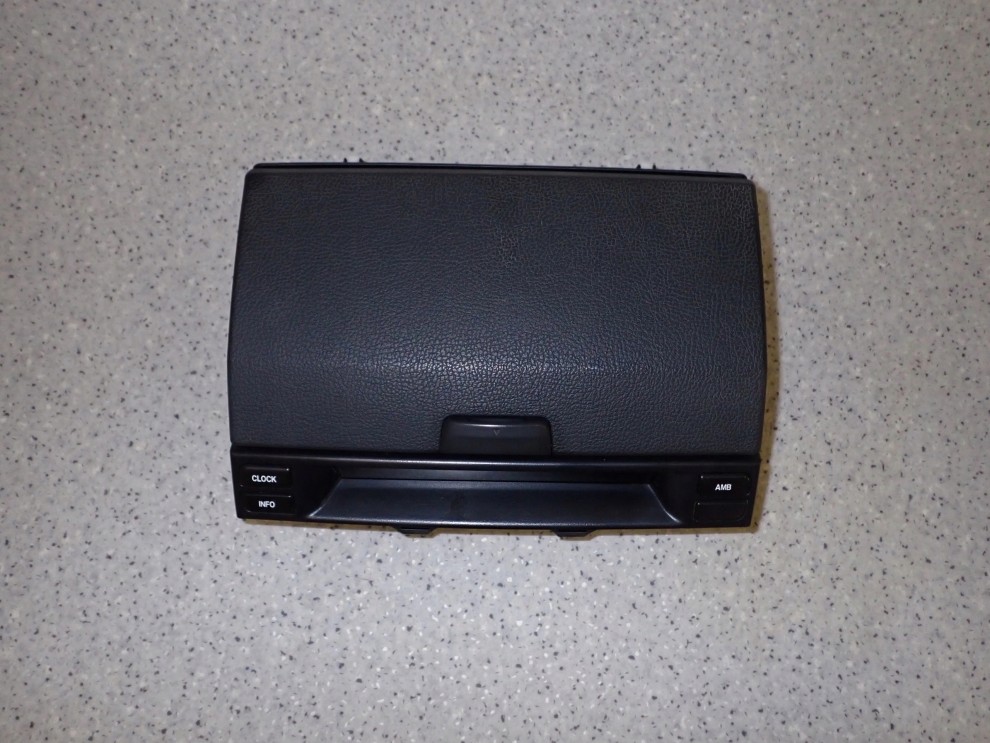 MAZDA6 MAZDA 6 06-07 SCHOWEK ŚRODKOWY Z ZEGARKIEM 5/6