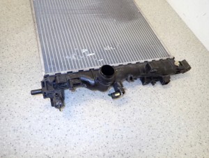 CHEVROLET ORLANDO 1.4i TURBO 10- CHŁODNICA WODY 3/8 MINIATURA