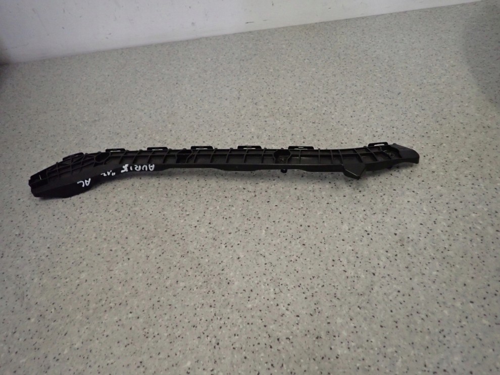 TOYOTA AURIS II 13-18 KOMBI ŚLIZG ZDERZAKA TYLNY LEWY 2/8