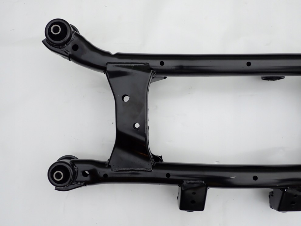 HYUNDAI TUCSON KIA SPORTAGE 04-10 4WD BELKA ZAWIESZENIA TYŁ 2/8