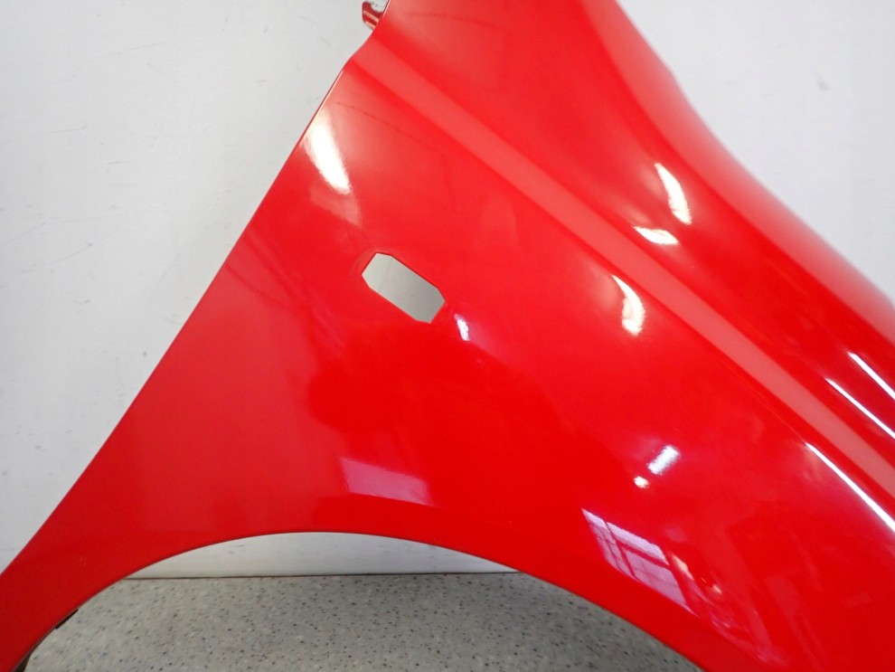 NISSAN MICRA K12 03-09 BŁOTNIK PRZEDNI PRAWY Z10 4/12