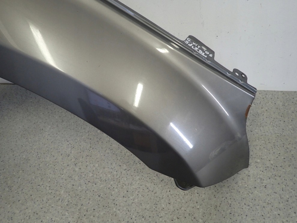 SUZUKI GRAND VITARA II 05 - BŁOTNIK PRZEDNI PRAWY ZDL 3/14