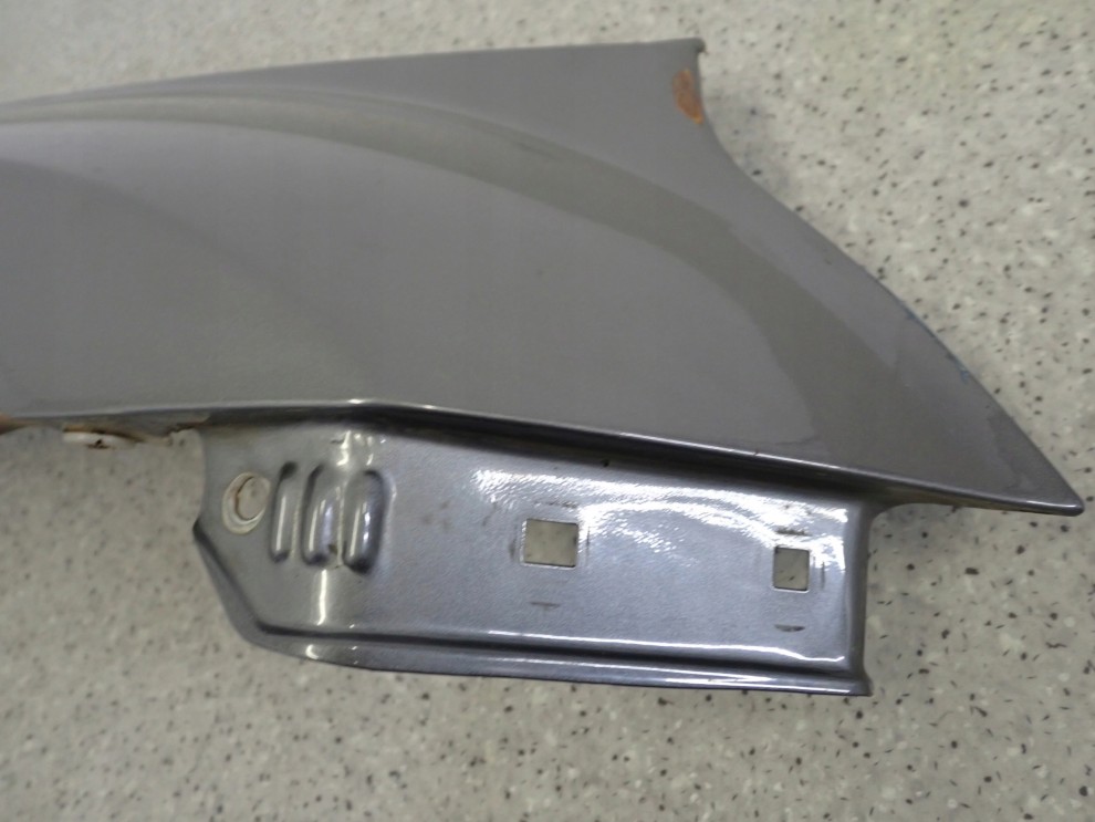 SUZUKI GRAND VITARA II 05 - BŁOTNIK PRZEDNI PRAWY ZDL 5/14