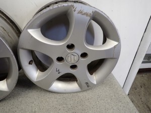SUZUKI SWIFT MK6 05- FELGI ALUMINIOWE KOMPLET 15\