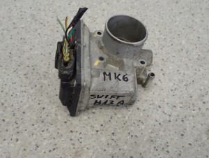 SUZUKI SWIFT MK6 1.3i 07-09 PRZEPUSTNICA POWIETRZA ELEKTRYCZNA 3/7 MINIATURA