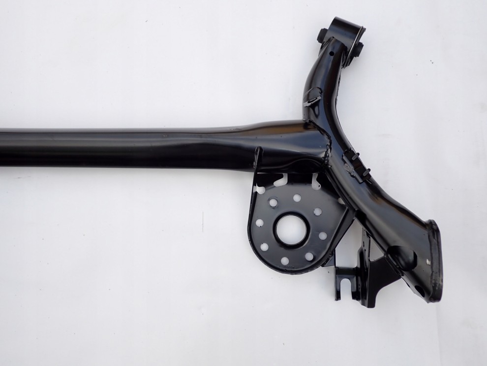 TOYOTA YARIS II P9 YARIS III P13 BELKA TYLNA ZAWIESZENIA TYŁ BĘBNY 3/8