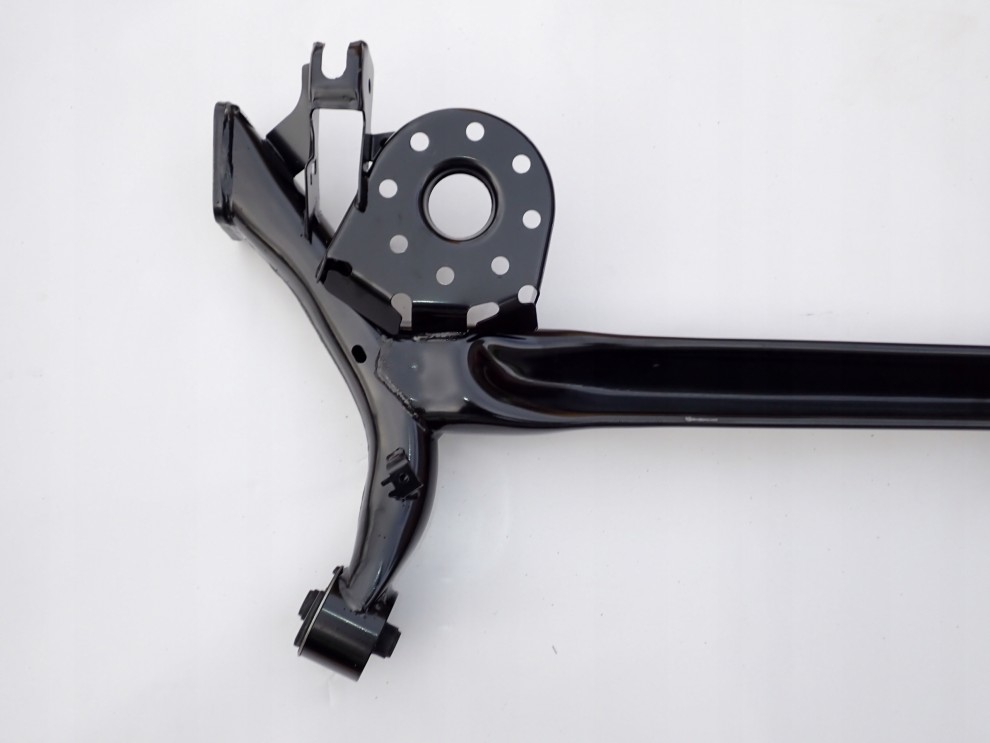 TOYOTA YARIS II P9 YARIS III P13 BELKA TYLNA ZAWIESZENIA TYŁ BĘBNY 7/8