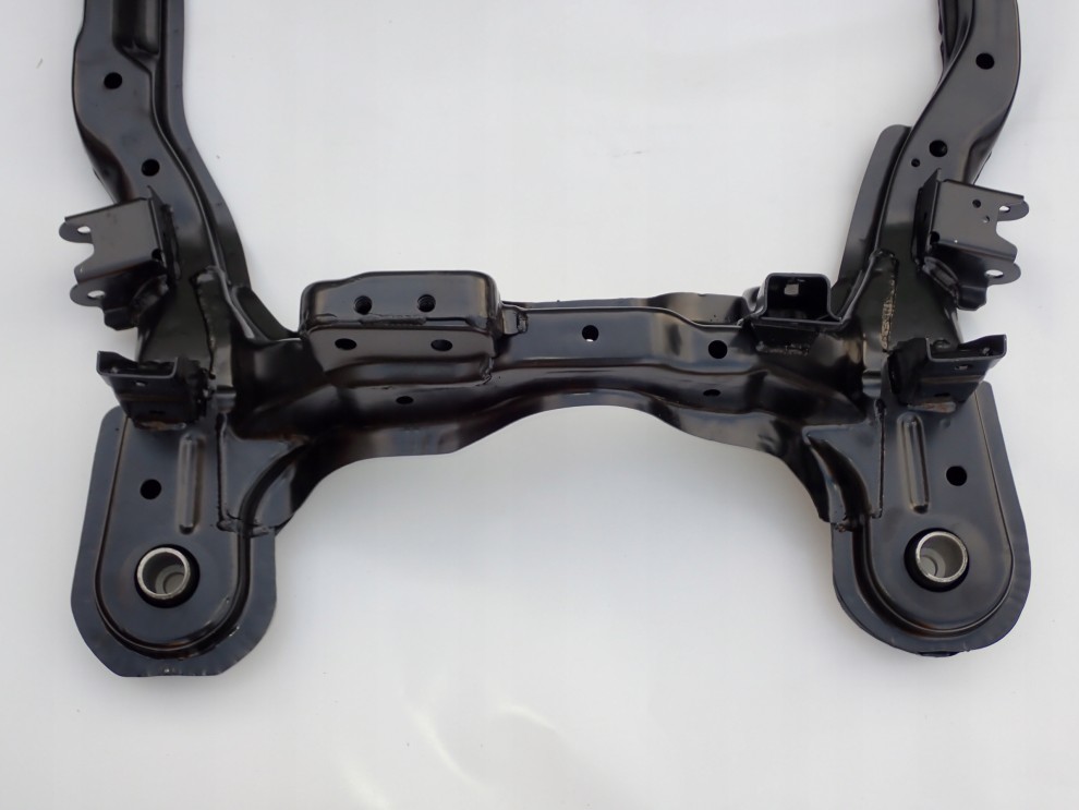 HYUNDAI TUCSON KIA SPORTAGE 04-10 SANKI BELKA POD SILNIK 2/11