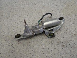 TOYOTA COROLLA E11 HB 3 DRZWI SILNICZEK WYCIERACZKI TYŁ EUROPA 2/8 MINIATURA