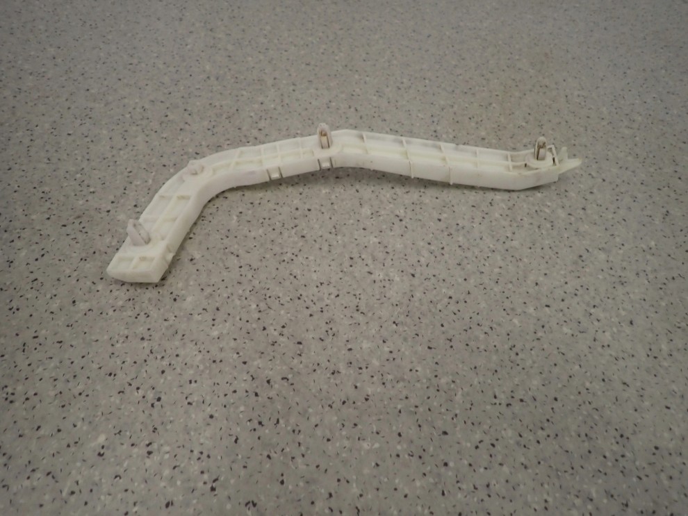 GRAND VITARA II 5d 06 - ŚLIZG ZDERZAKA TYLNY PRAWY 7/7