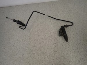 SUZUKI SWIFT MK6 05-10 1.3i WYSPRZĘGLIK POMPKA SPRZĘGŁA PRZEWÓD 2/8 MINIATURA