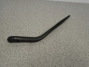 NISSAN NOTE E11 05-10 RAMIE WYCIERACZKI TYŁ