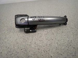 SUZUKI SWIFT 10- MK7 KLAMKA PRZEDNIA LEWA ZCD 2/8 MINIATURA