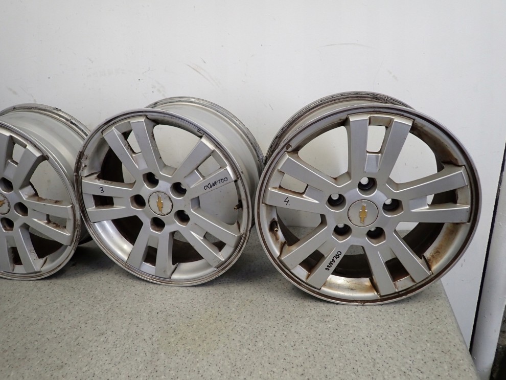 CHEVROLET ORLANDO FELGI ALUMINIOWE ALUFELGI 16JJ 4/14
