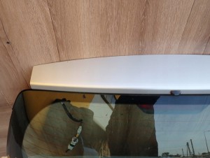 TOYOTA YARIS FR 99-05 KLAPA BAGAŻNIKA SZYBA 1E7 3/16 MINIATURA