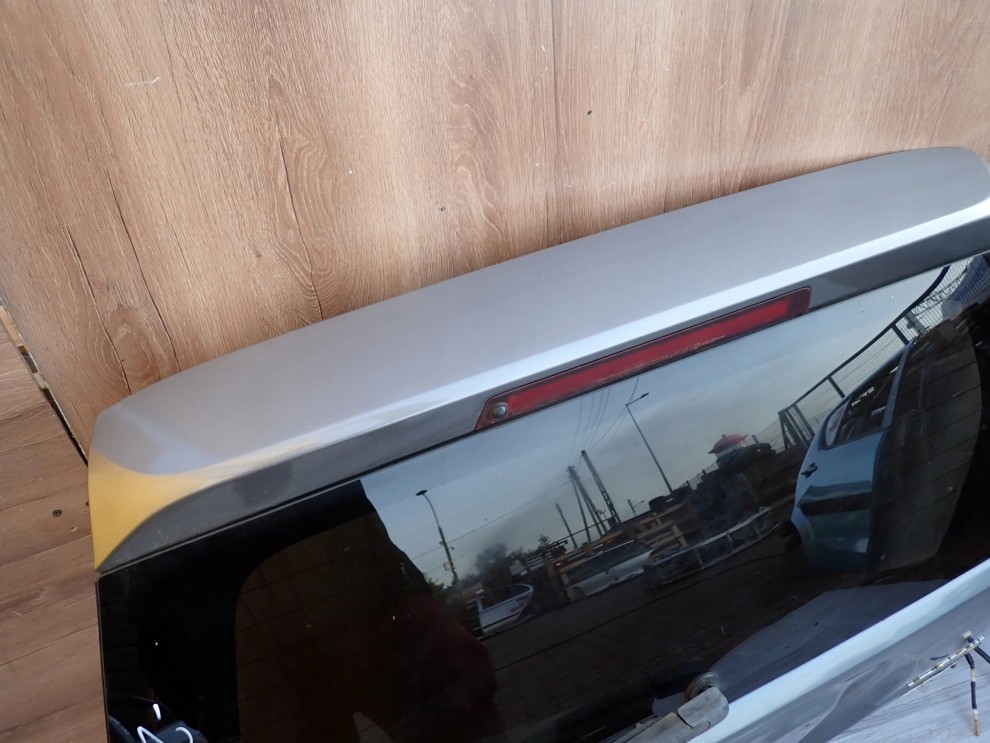 SUZUKI GRAND VITARA 06- KLAPA BAGAŻNIKA SZYBA TYŁ ZDL 4/11