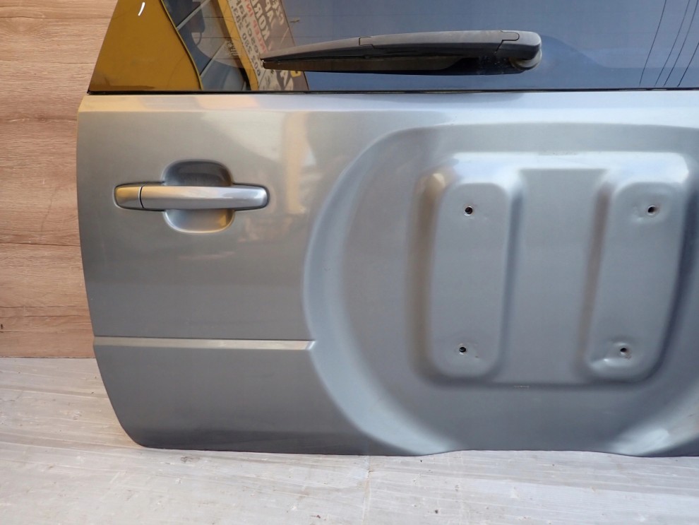 SUZUKI GRAND VITARA 06- KLAPA BAGAŻNIKA SZYBA TYŁ ZDL 7/11