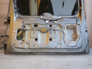 SUZUKI GRAND VITARA 06- KLAPA BAGAŻNIKA SZYBA TYŁ ZDL 11/11 MINIATURA