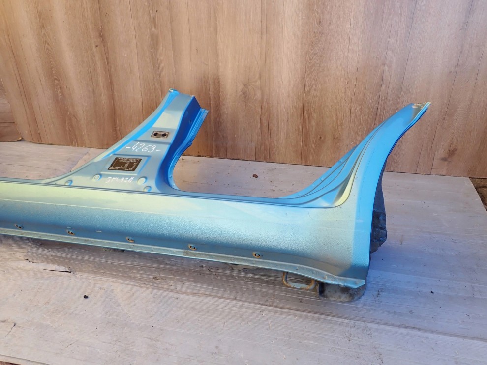 SUZUKI SPLASH 08-14 PRÓG LEWY 4/11