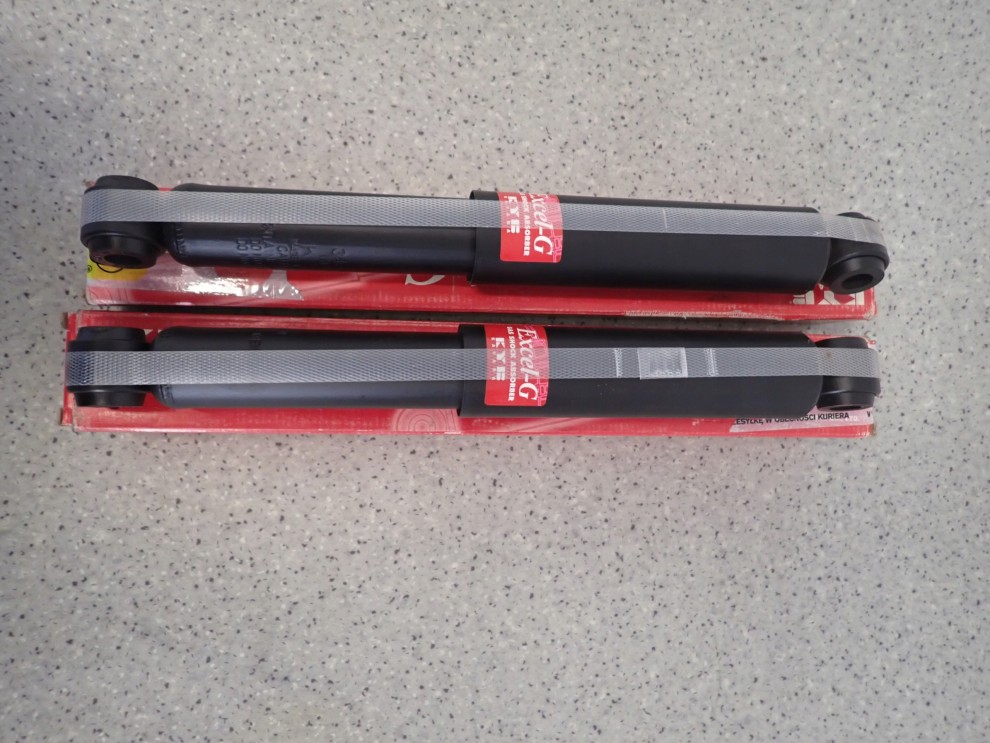 AMORTYZATOR TYŁ KYB 343213 MITSUBISHI TOYOTA NISSAN 2/6