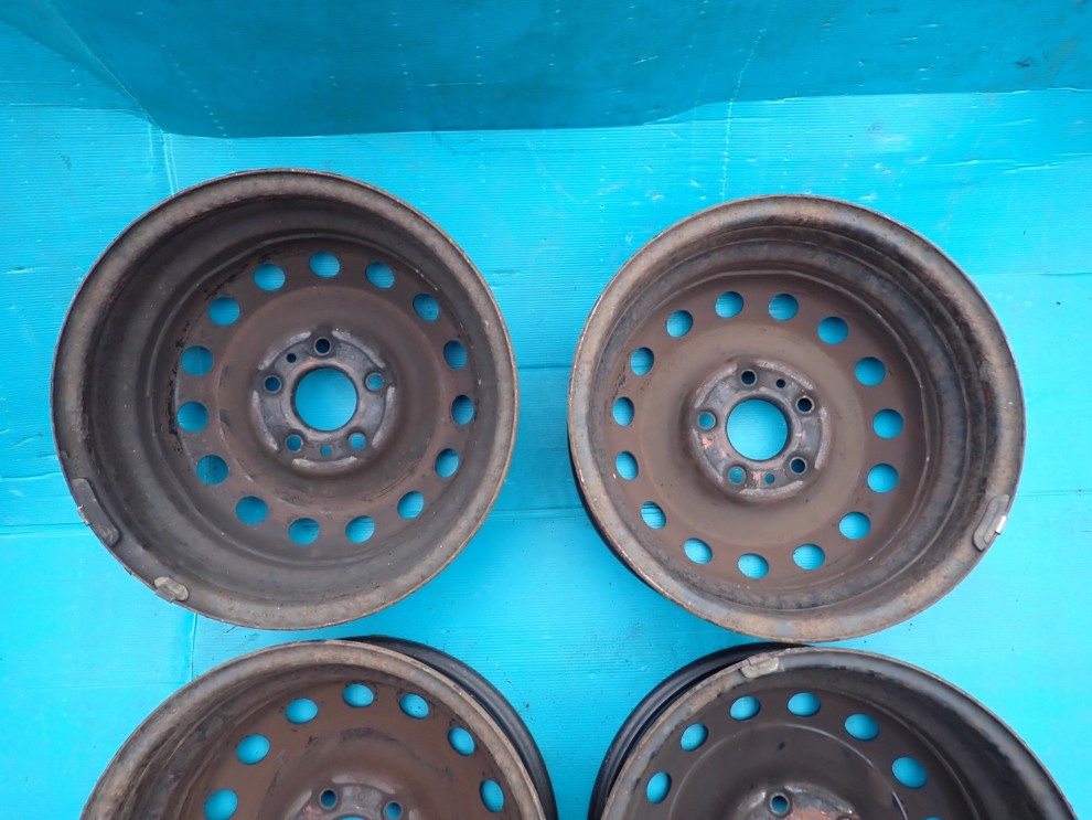 HYUNDAI IX20 09- FELGI STALOWE KOMPLET 15X6J 5X114.3 ET48 9/9