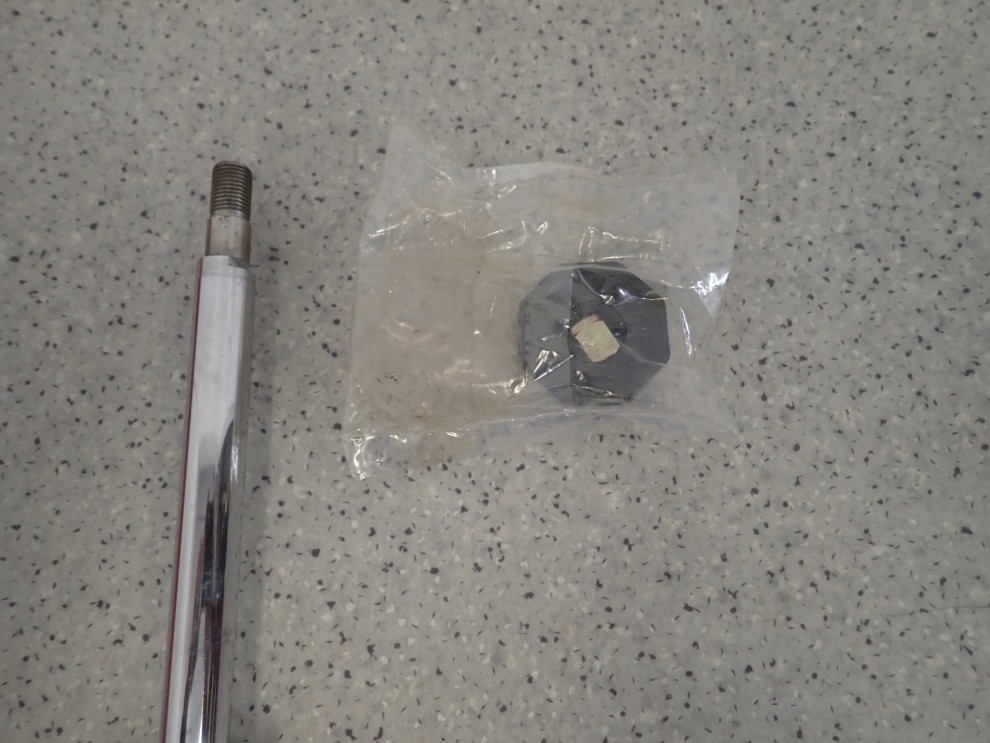 KYB 363062 Amortyzator wkład amortyzatora przedniego 6/16